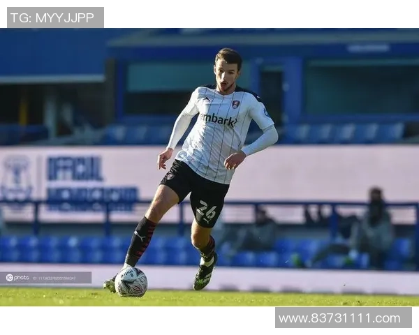 埃弗顿对阵罗瑟汉姆精彩直播全程回顾与赛后分析